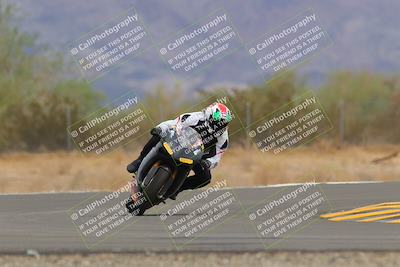 media/Sep-10-2022-SoCal Trackdays (Sat) [[a5bf35bb4a]]/Turn 6 (1140am)/